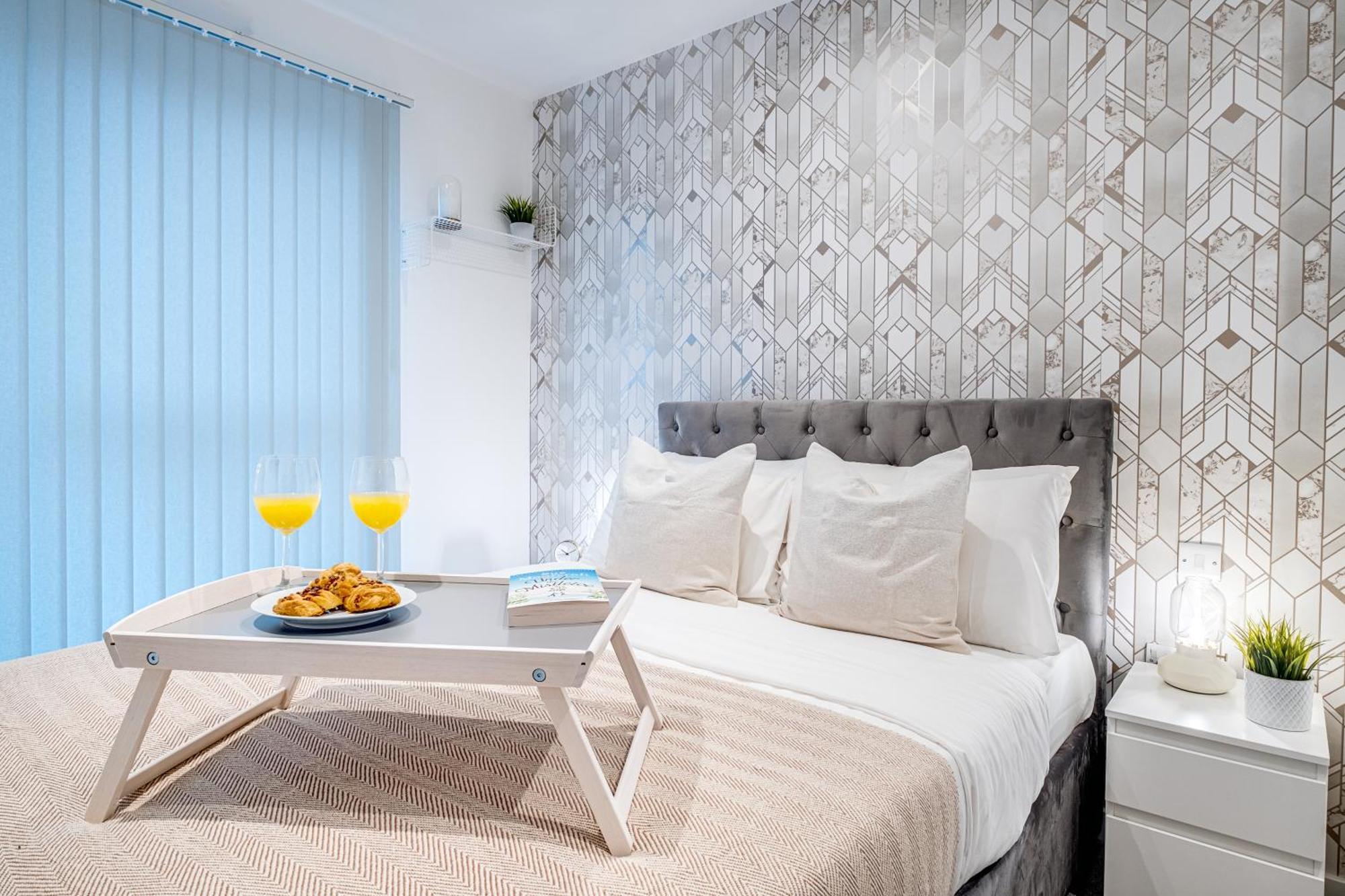 Pluxa Creme Opulence 5 Star Beautiful High End Apartment In Birmingham City Centre Exteriör bild