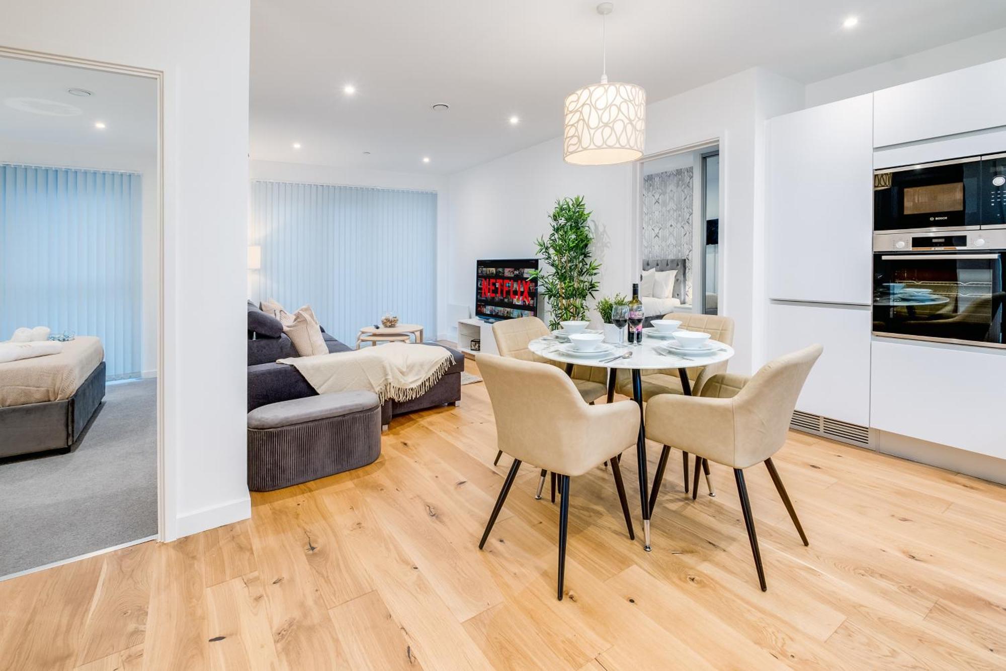 Pluxa Creme Opulence 5 Star Beautiful High End Apartment In Birmingham City Centre Exteriör bild